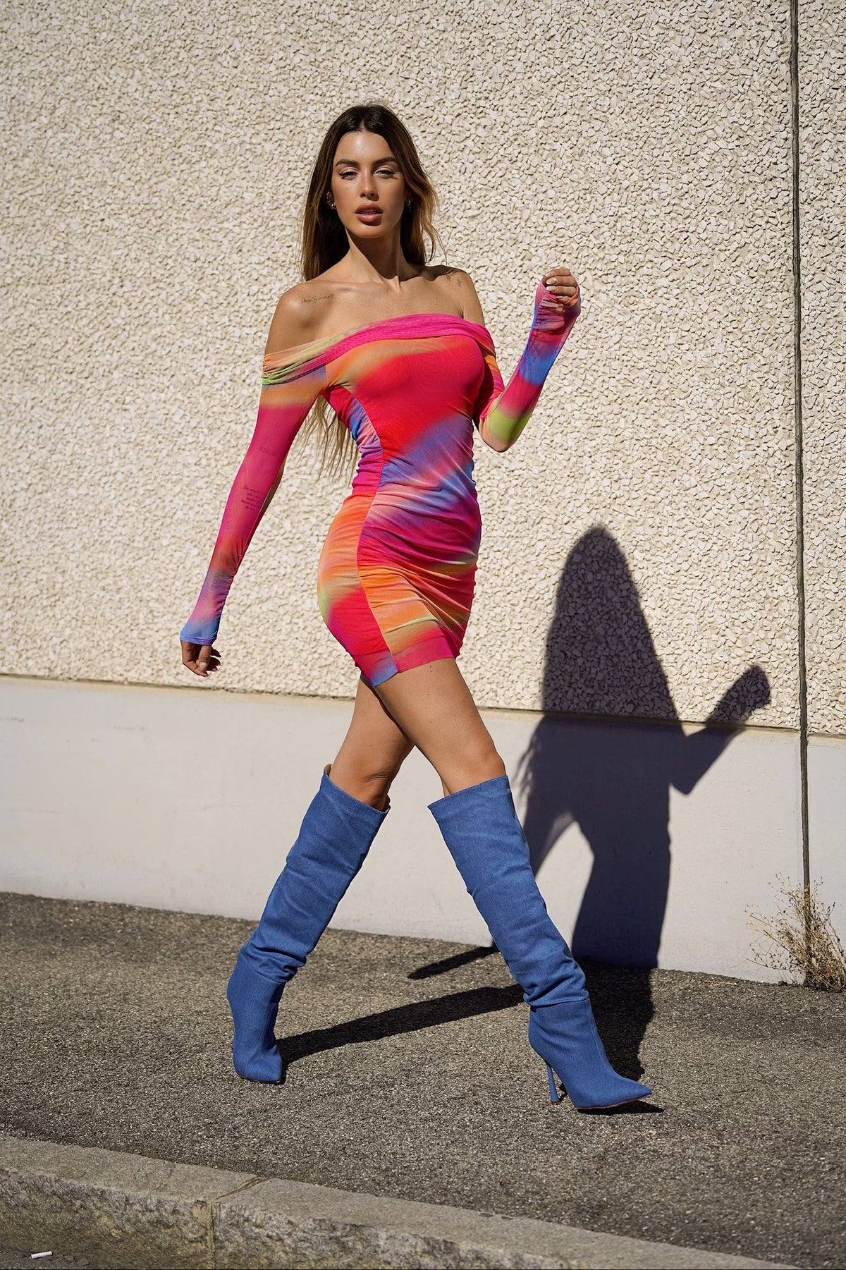 Abito multicolor con scollo