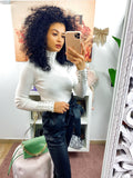 Maglioncino a collo alto con strass