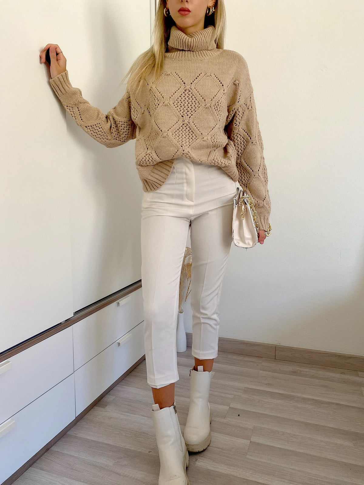 Pantalone vita alta panna