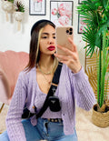 Cardigan primaverile con trecce lilla