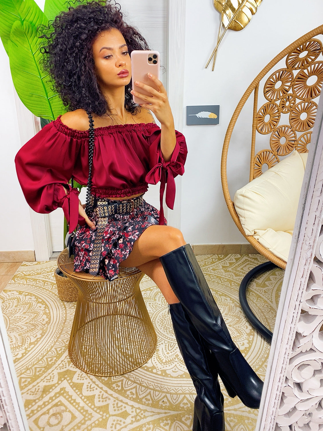 Top in raso manica lunga bordeaux