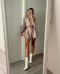 Completo giacca crop e short glitter cipria