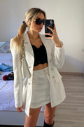 Completo giacca e gonna bottoni oro bianco