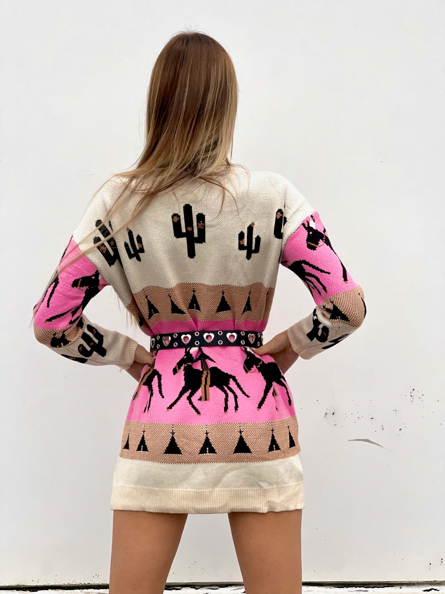 Maxi maglione collo alto con cavalli base Fuxia