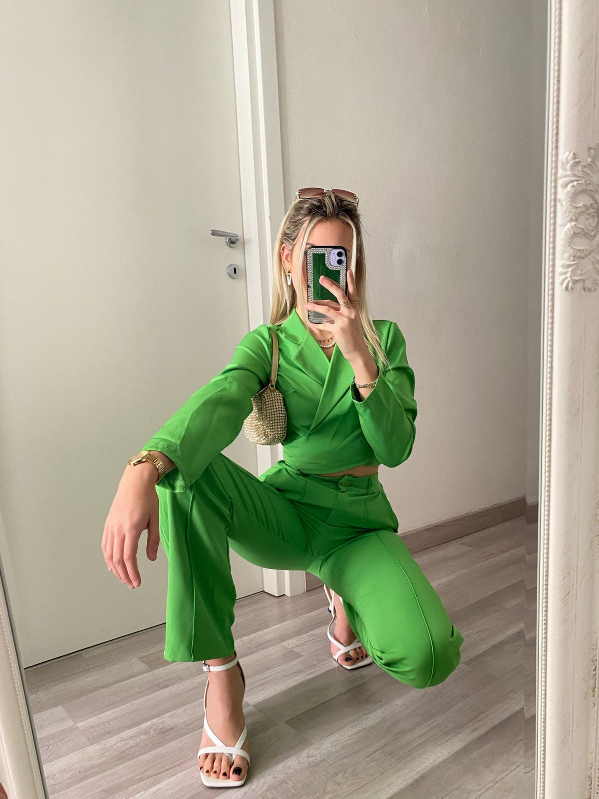 Completo top e pantalone verde