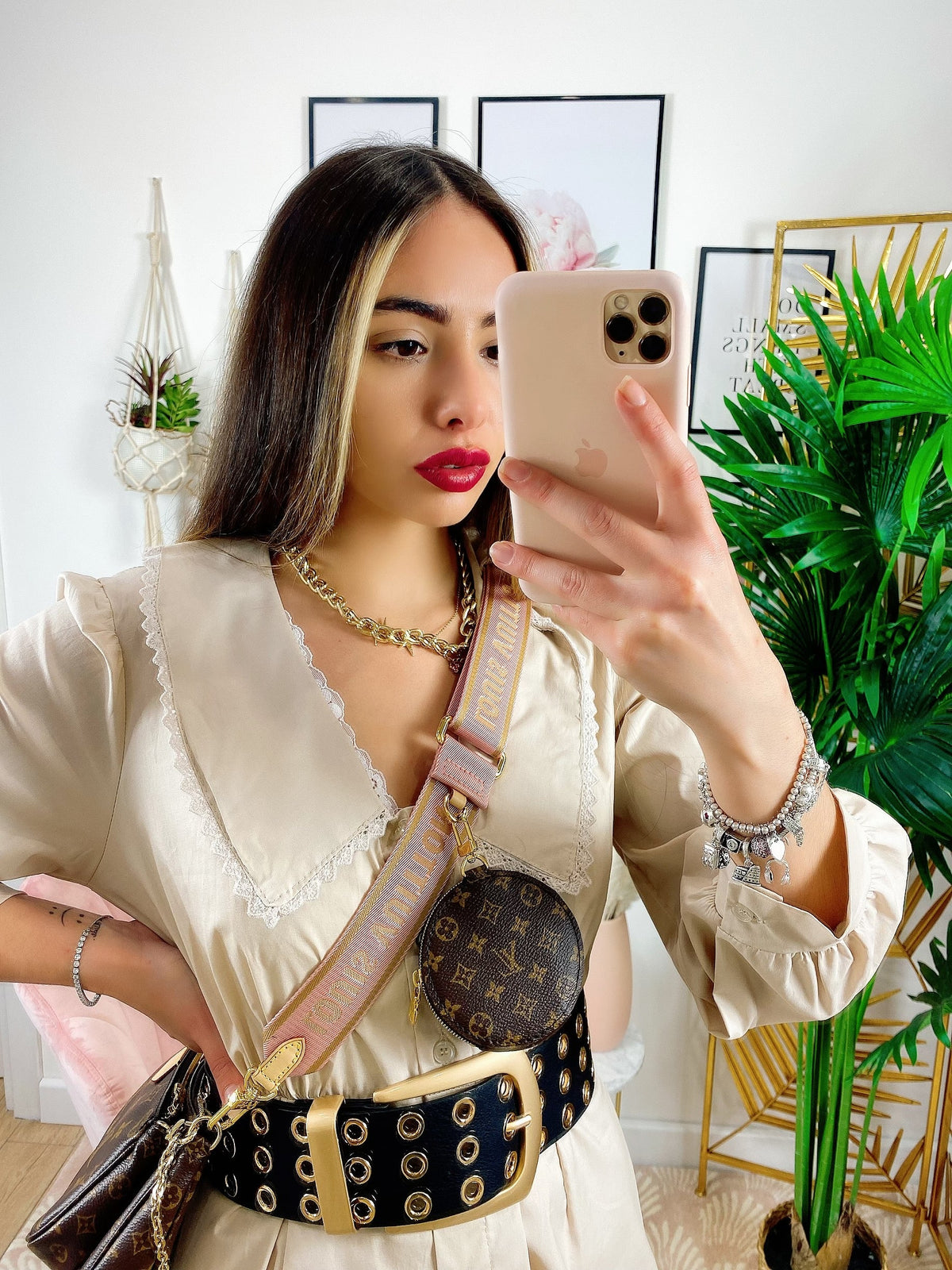 Abito a camicetta beige