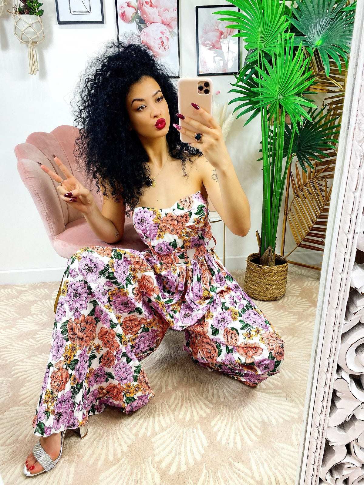 Tuta con pantalone a pieghine fiori lilla