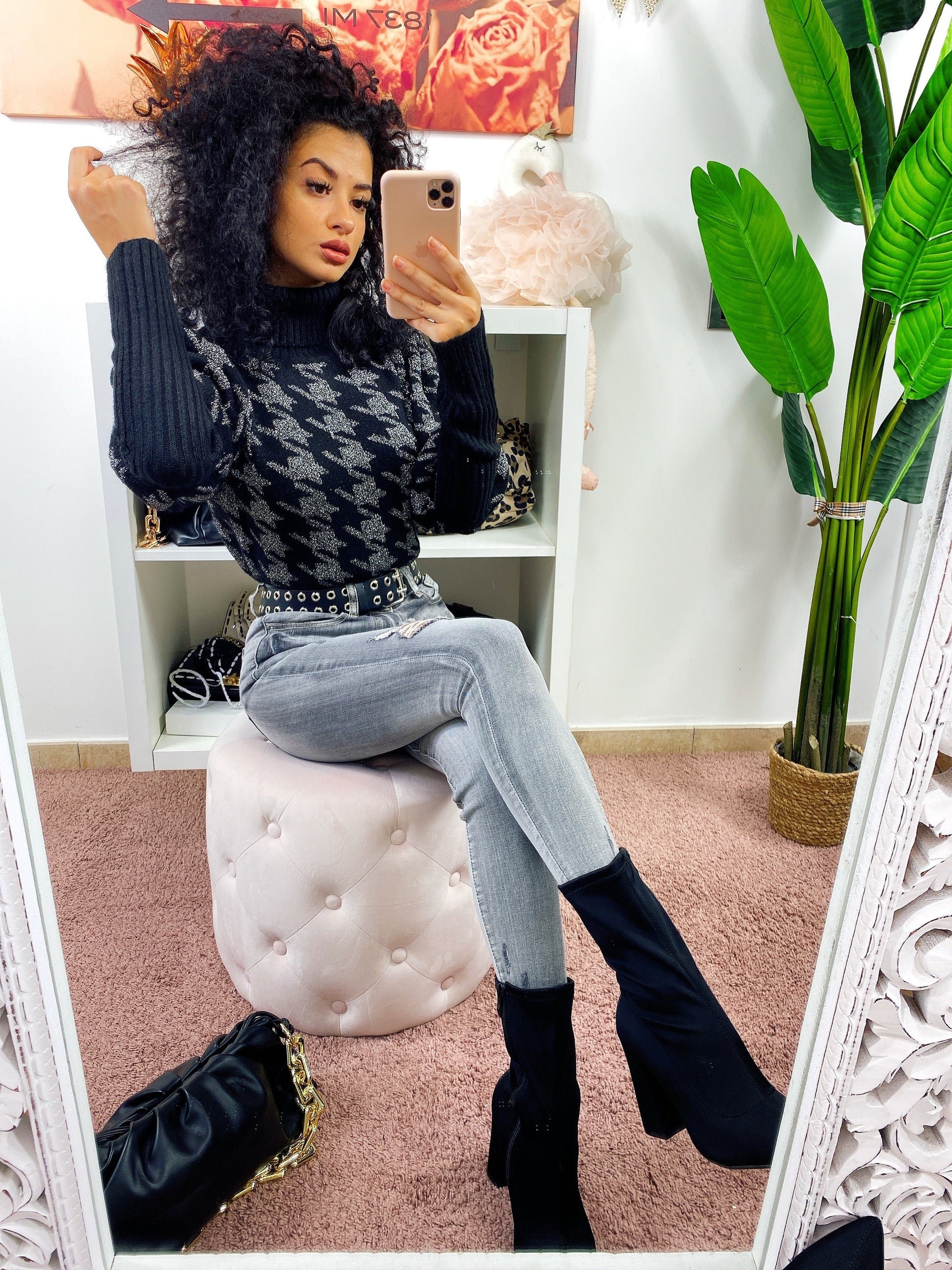 Maglione collo alto nero e argento