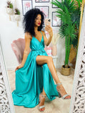 Abito in raso con maxi spacco tiffany