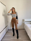 Maglioncino crop a righe nude celeste