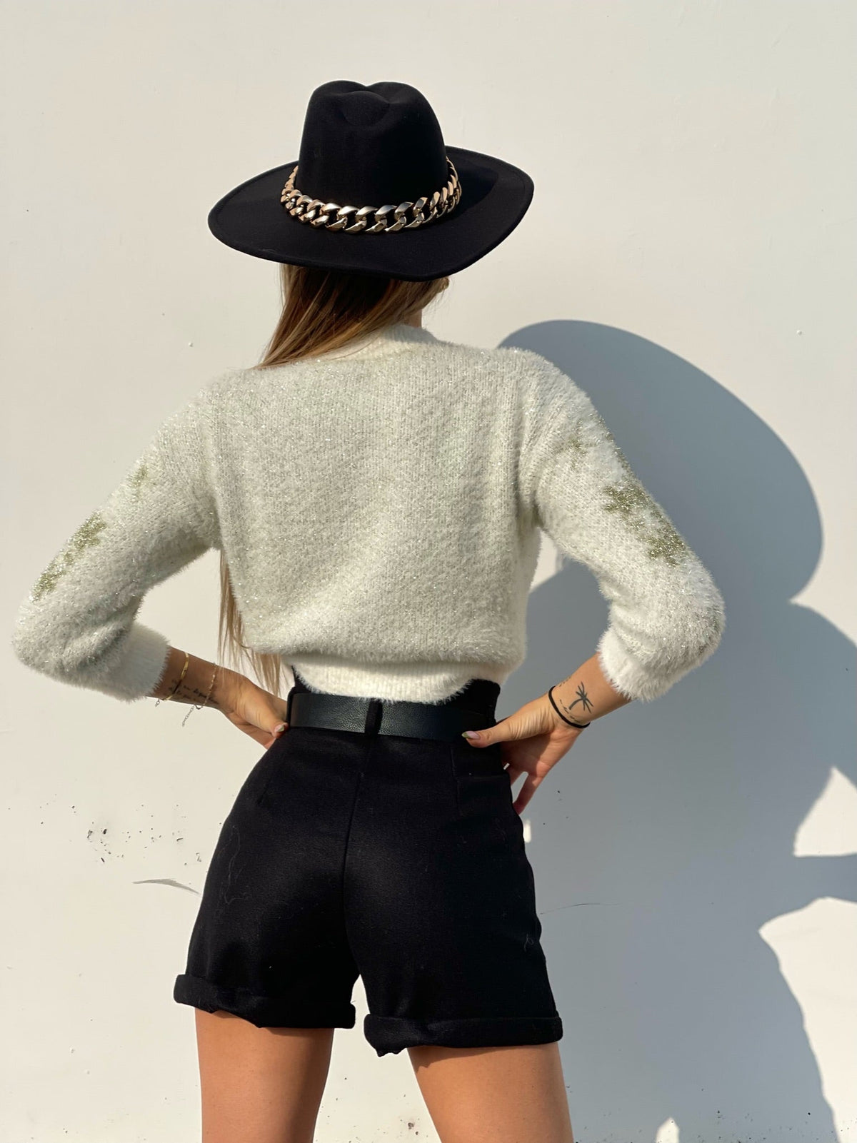 Short nero in panno con cintura