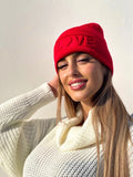 Cappello love rosso