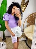 Maglia lilla con manica arricciata
