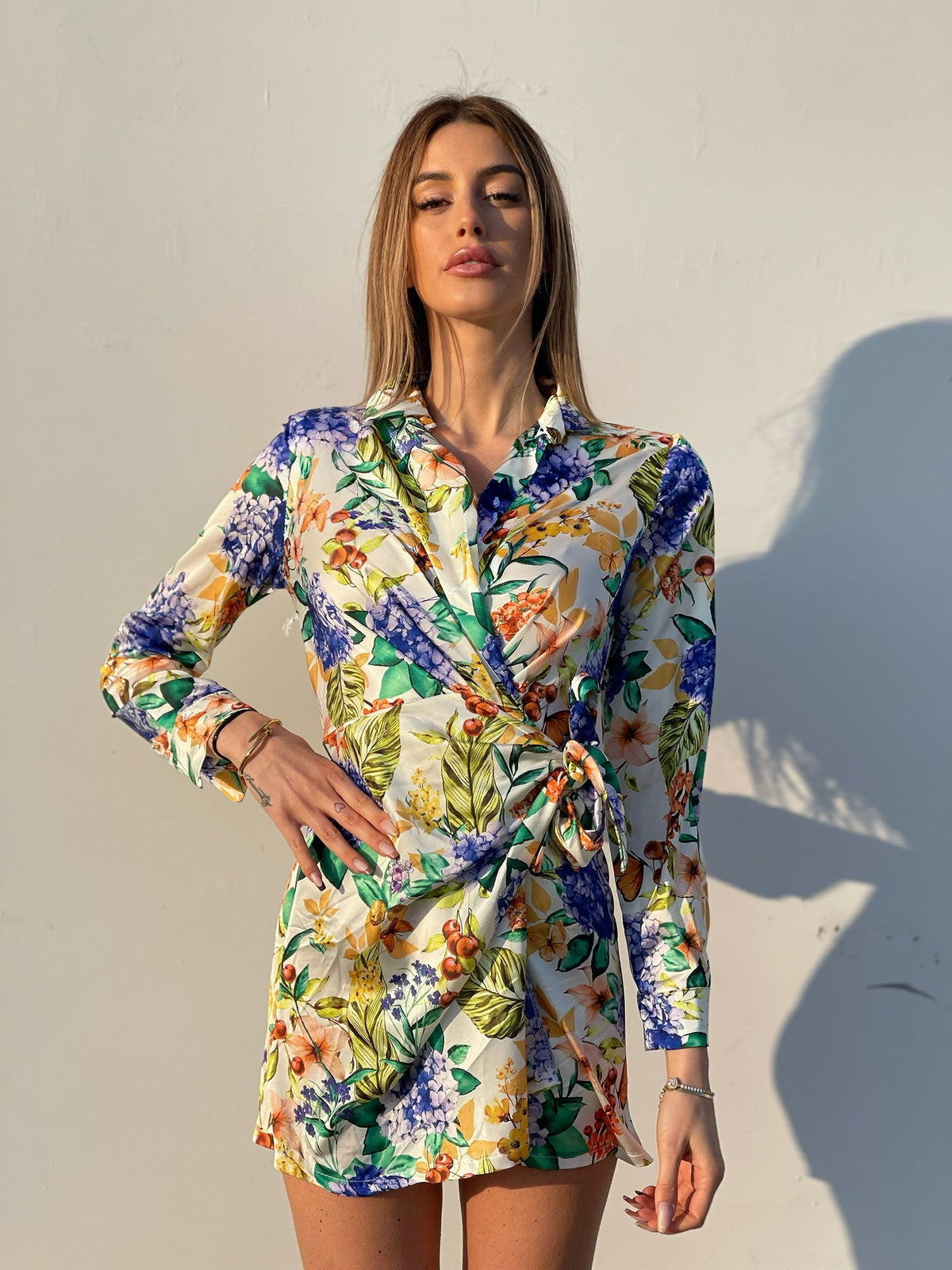 Abito a portafoglio con fiori