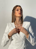Abito a blazer con bottone bianco