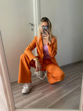 Completo oversize giacca e pantalone arancio