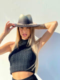 Cappello nero con catena nero