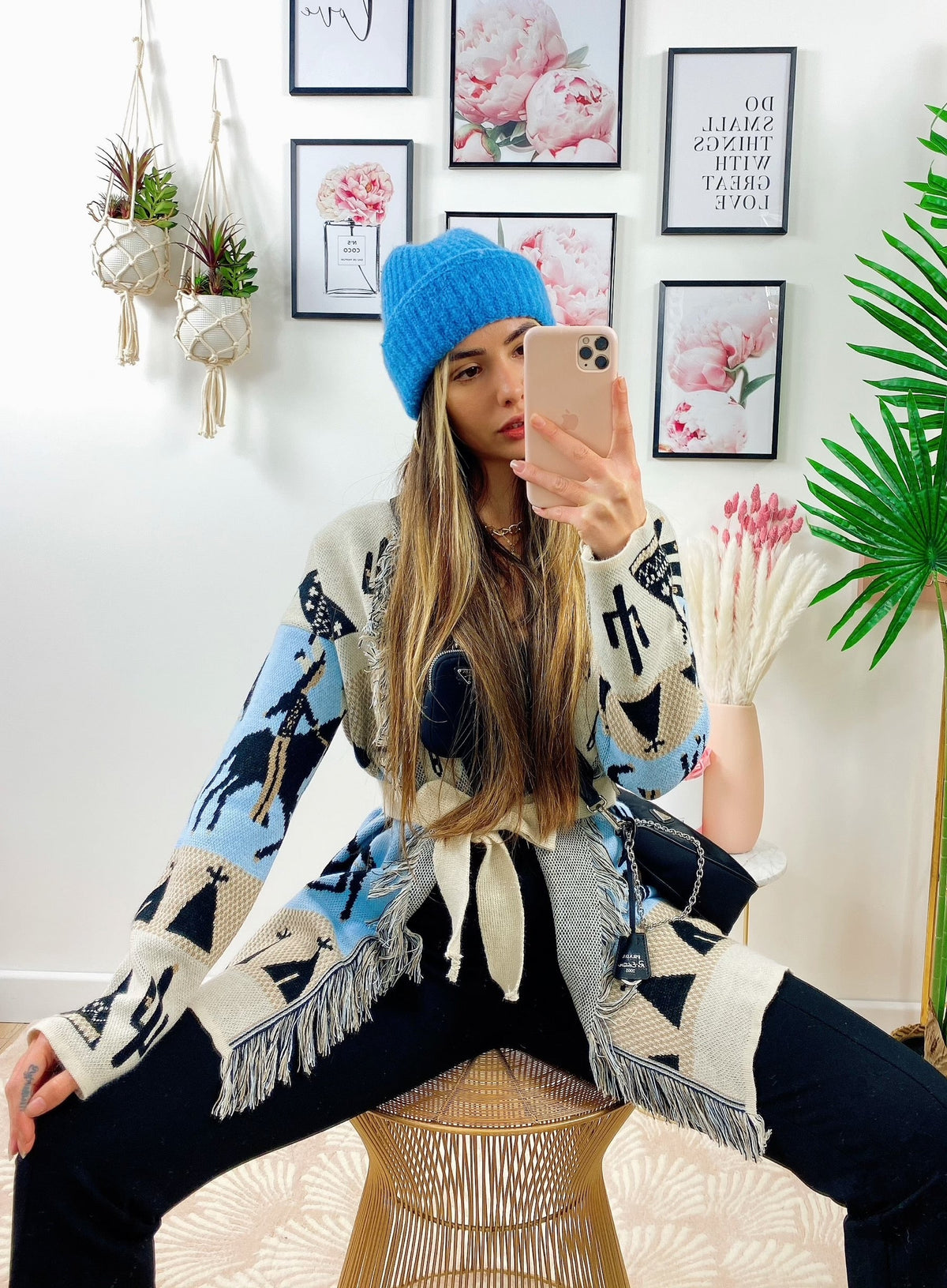 Cardigan frange e cinta con cavallo celeste