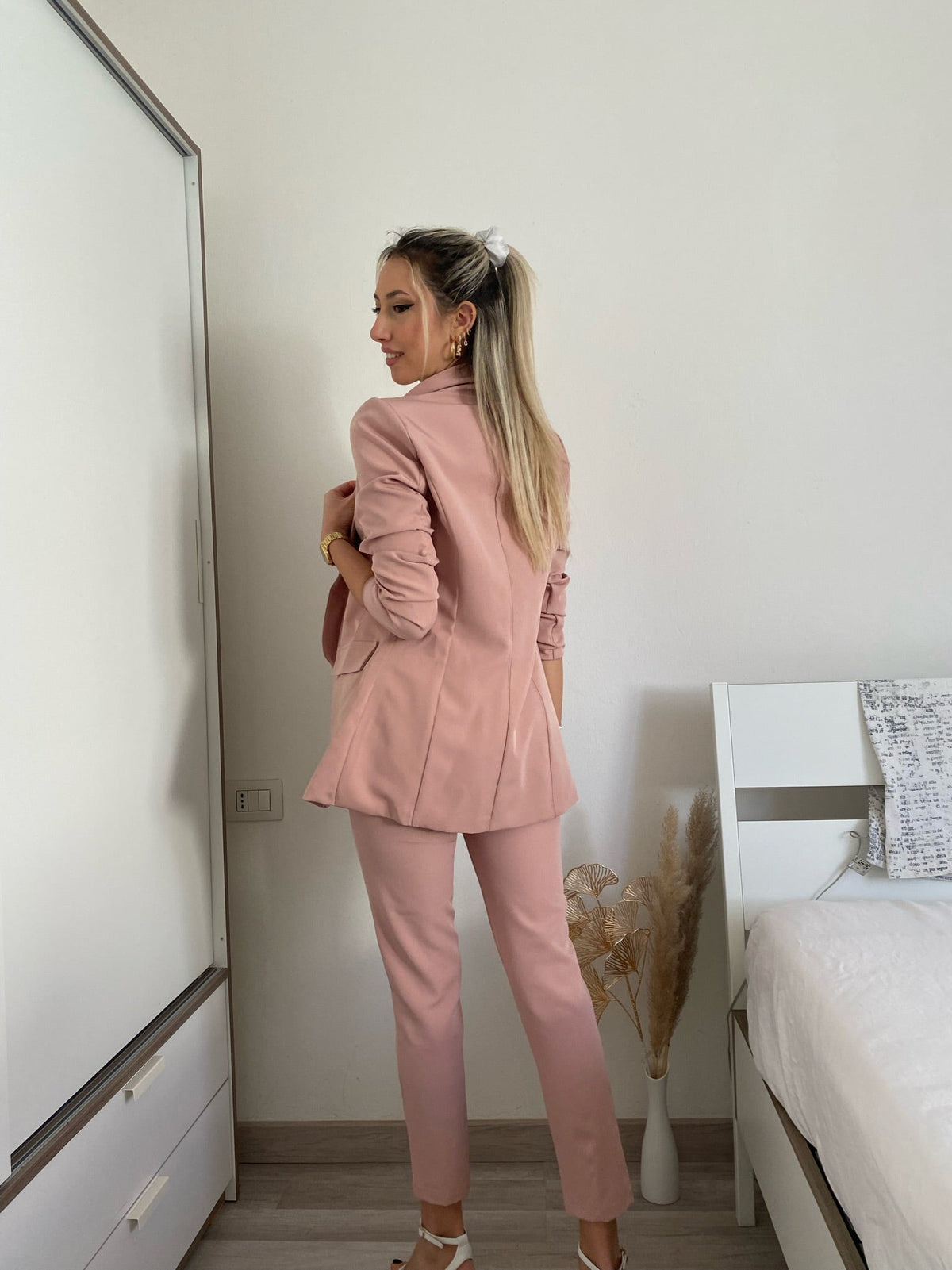 Completo giacca e pantalone cipria