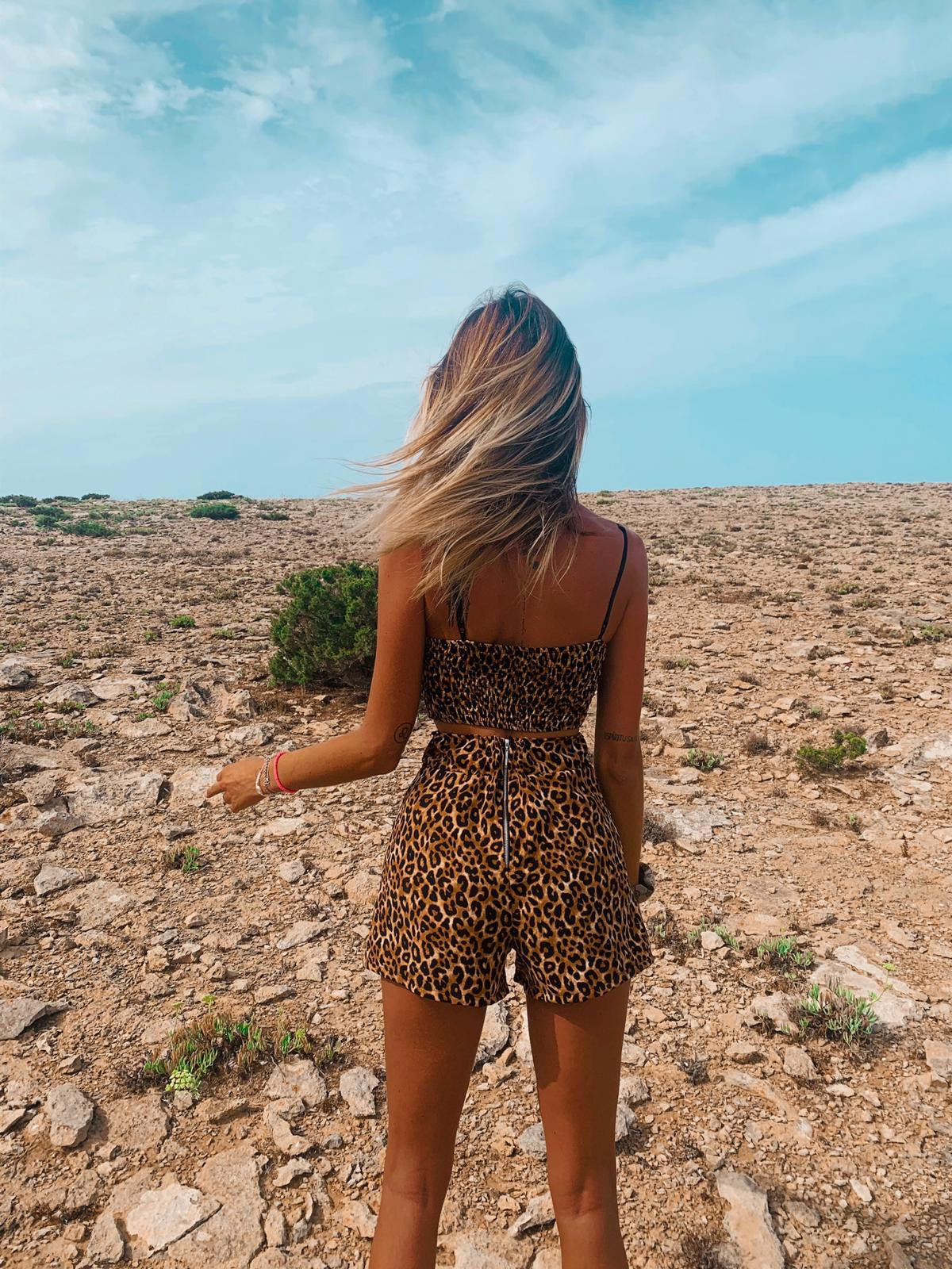 Completo top e pantaloncino maculato