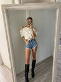 Camicia bianca con pizzo