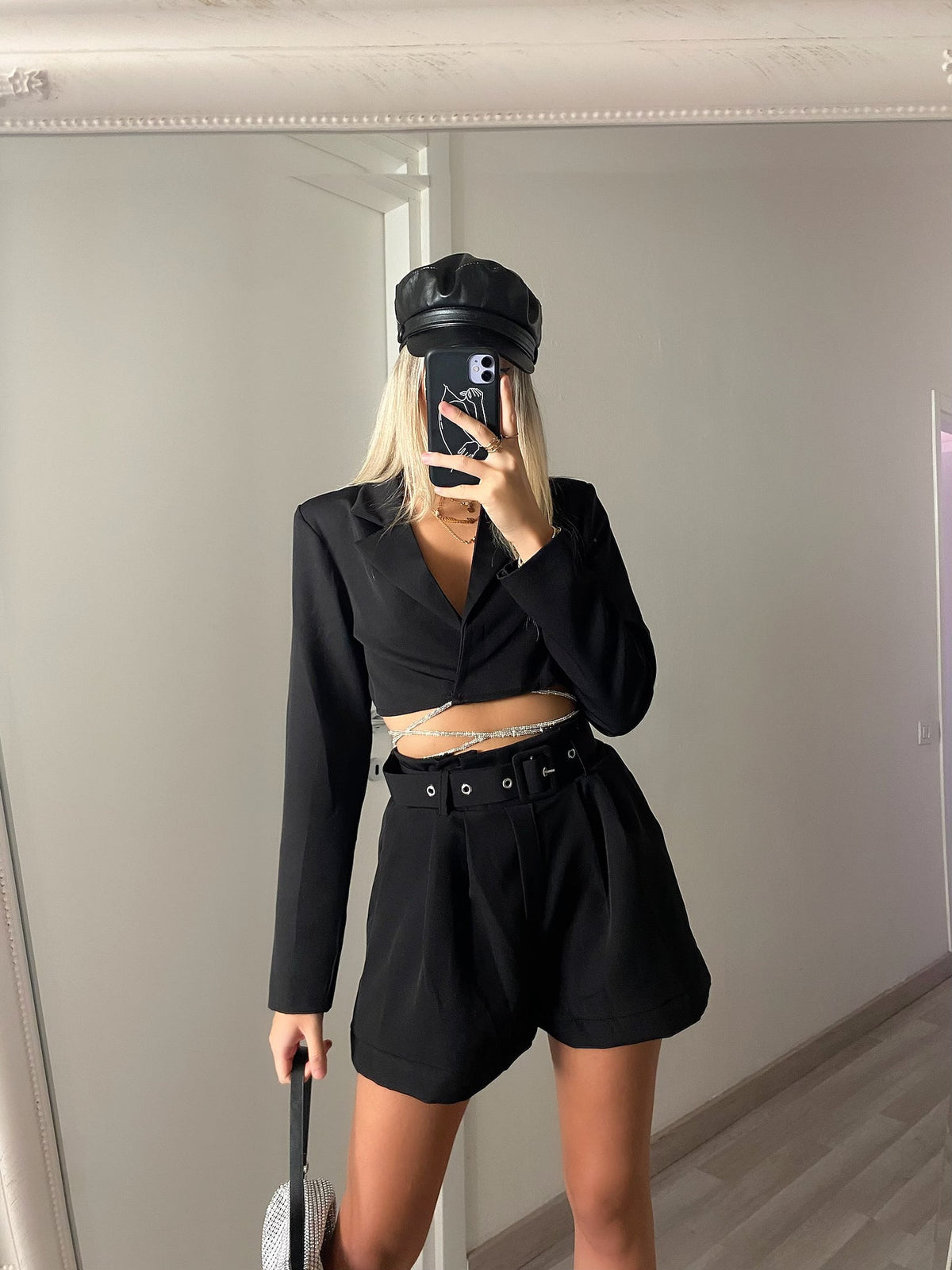Short nero con cintura