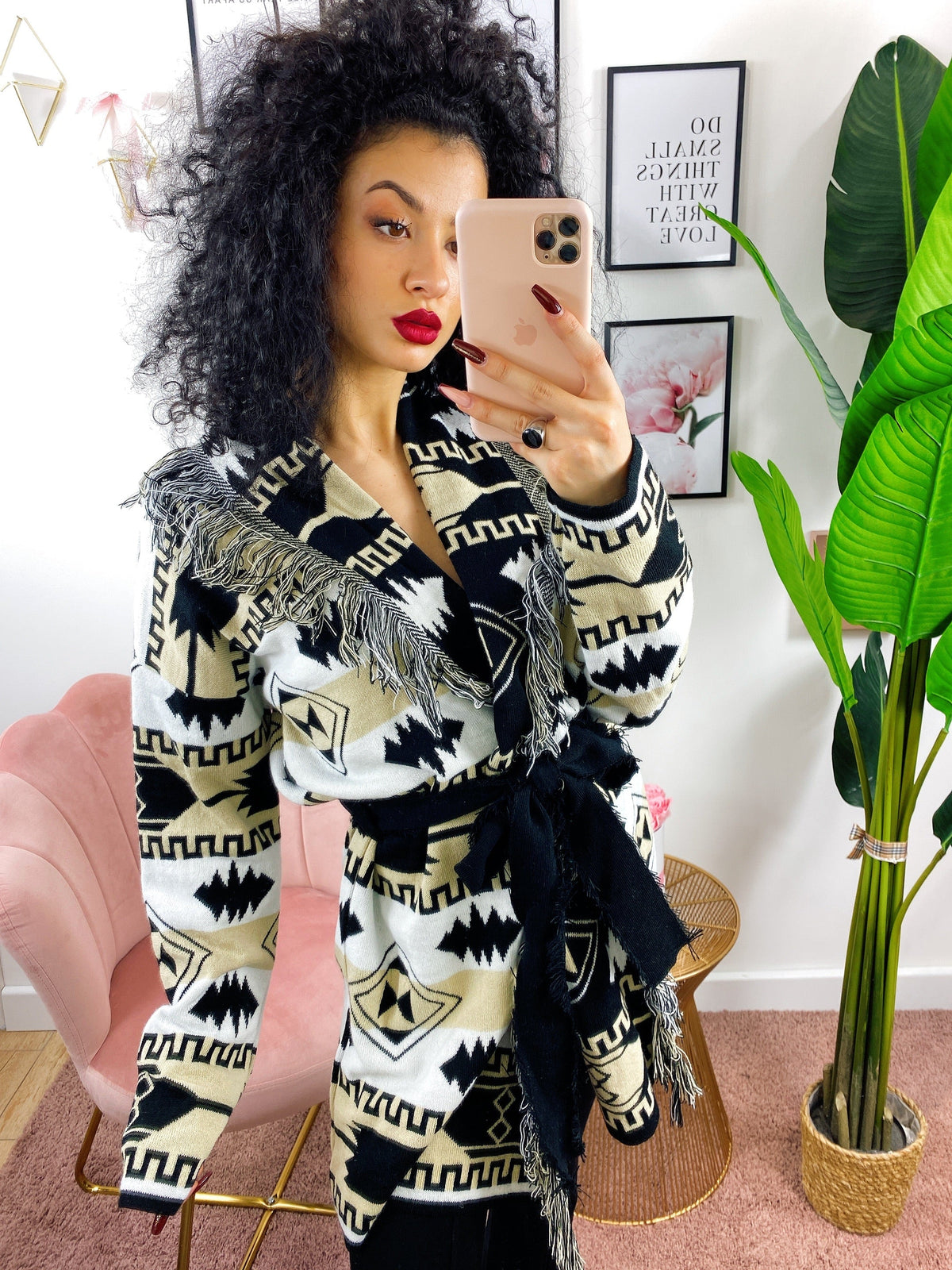 Cardigan Nero e Beige con frange e cinta