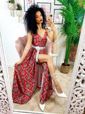 Abito con maxi spacco rosso con ricami