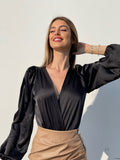 Body in raso scollo a V nero
