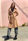 Cappotto lungo Camel con cintura