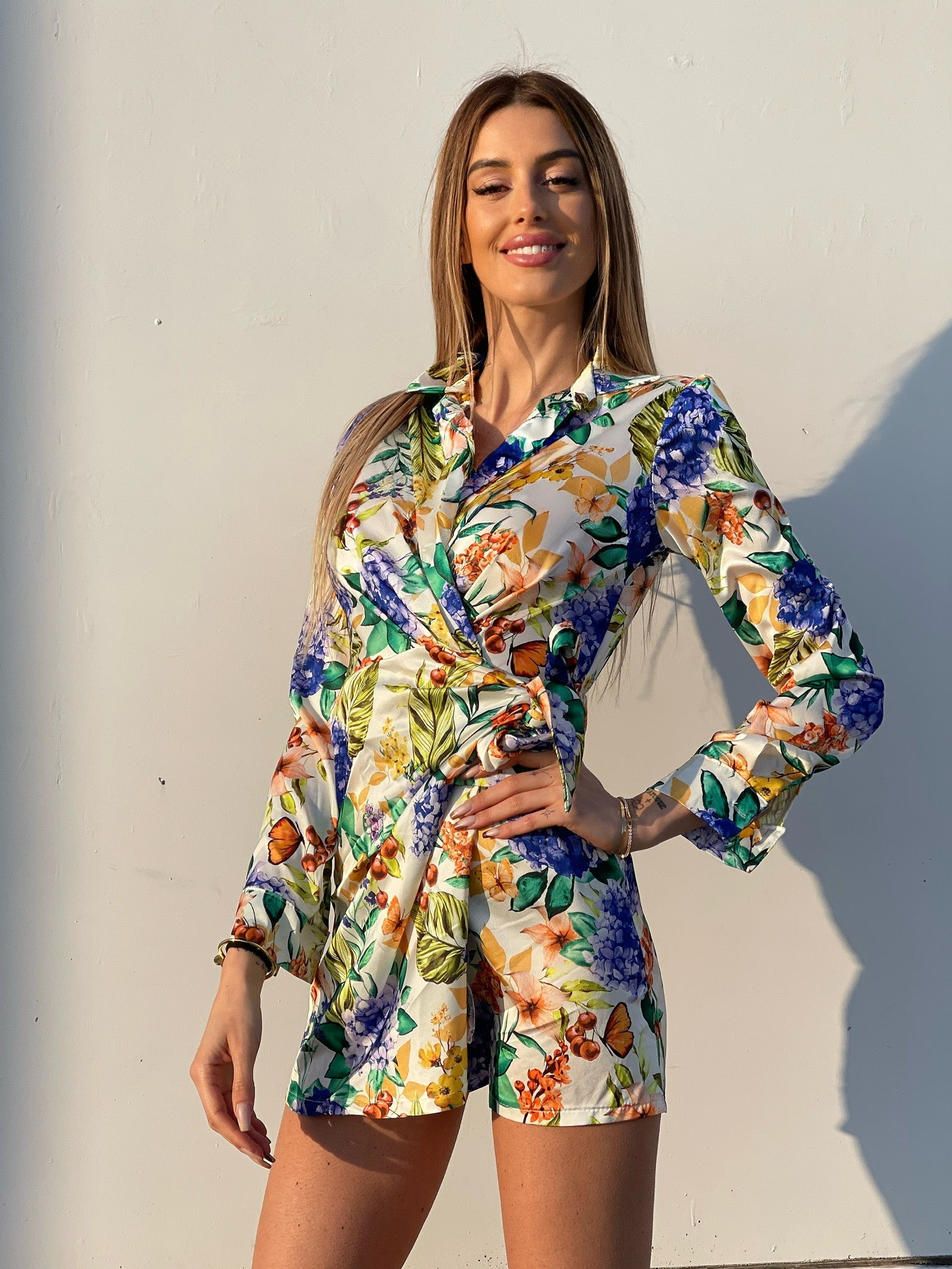 Abito a portafoglio con fiori