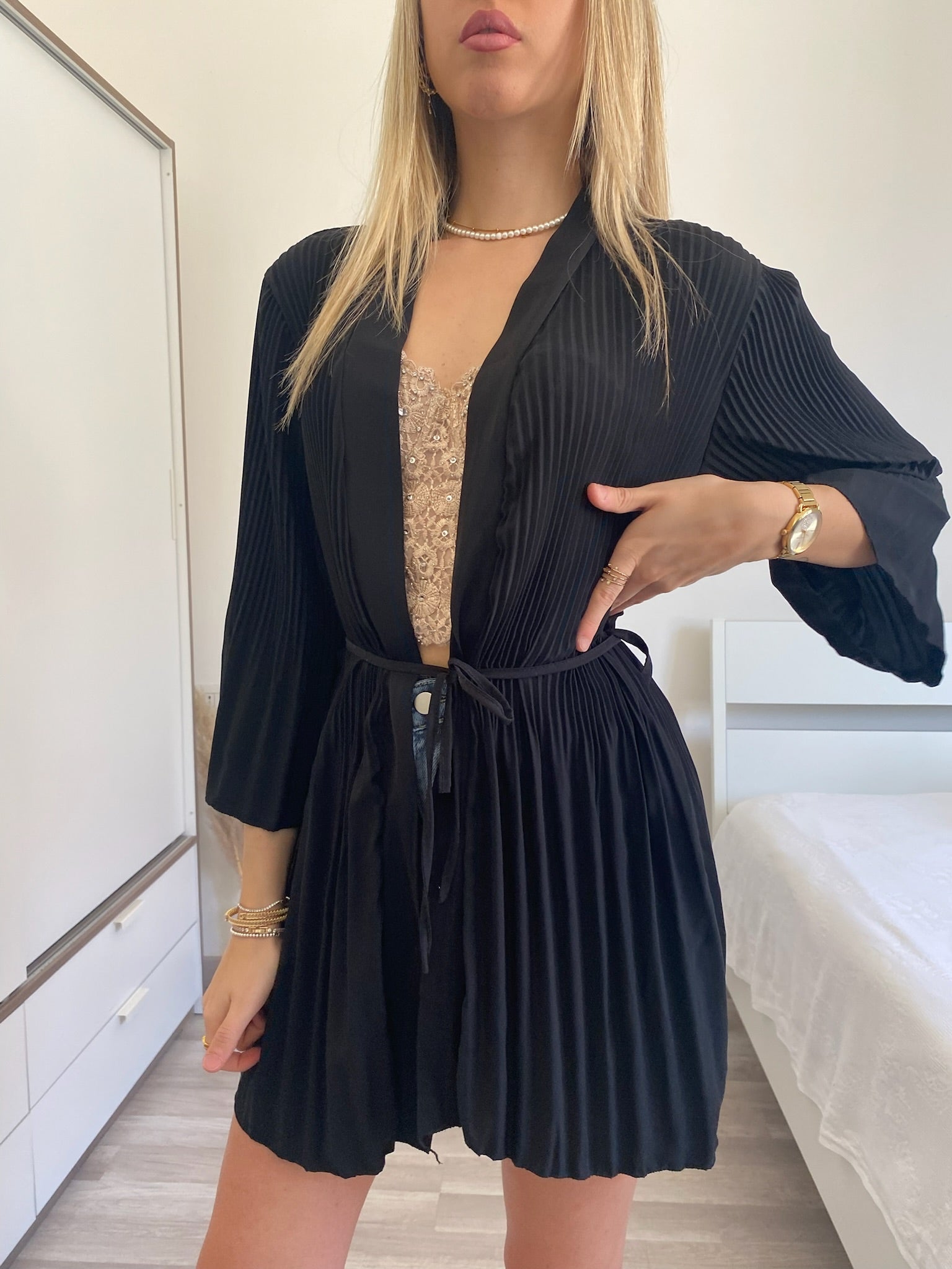 Kimono nero plissè