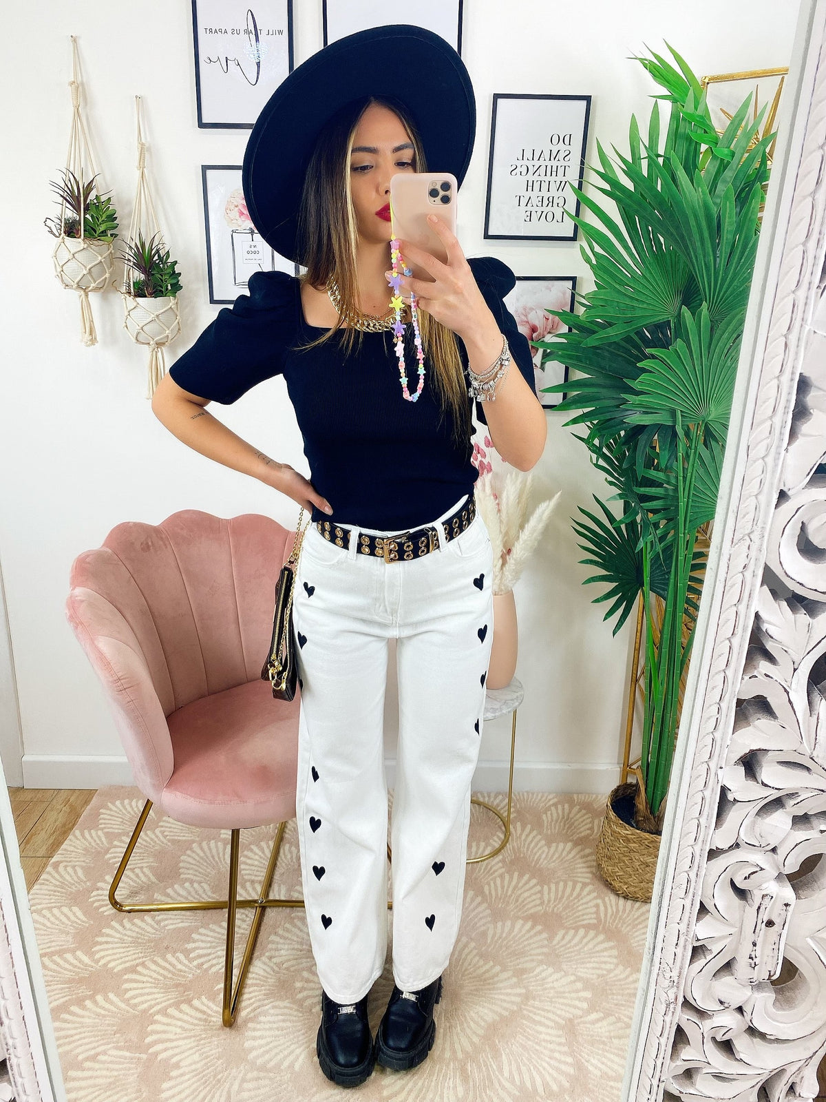 Jeans Bianco con cuori Neri