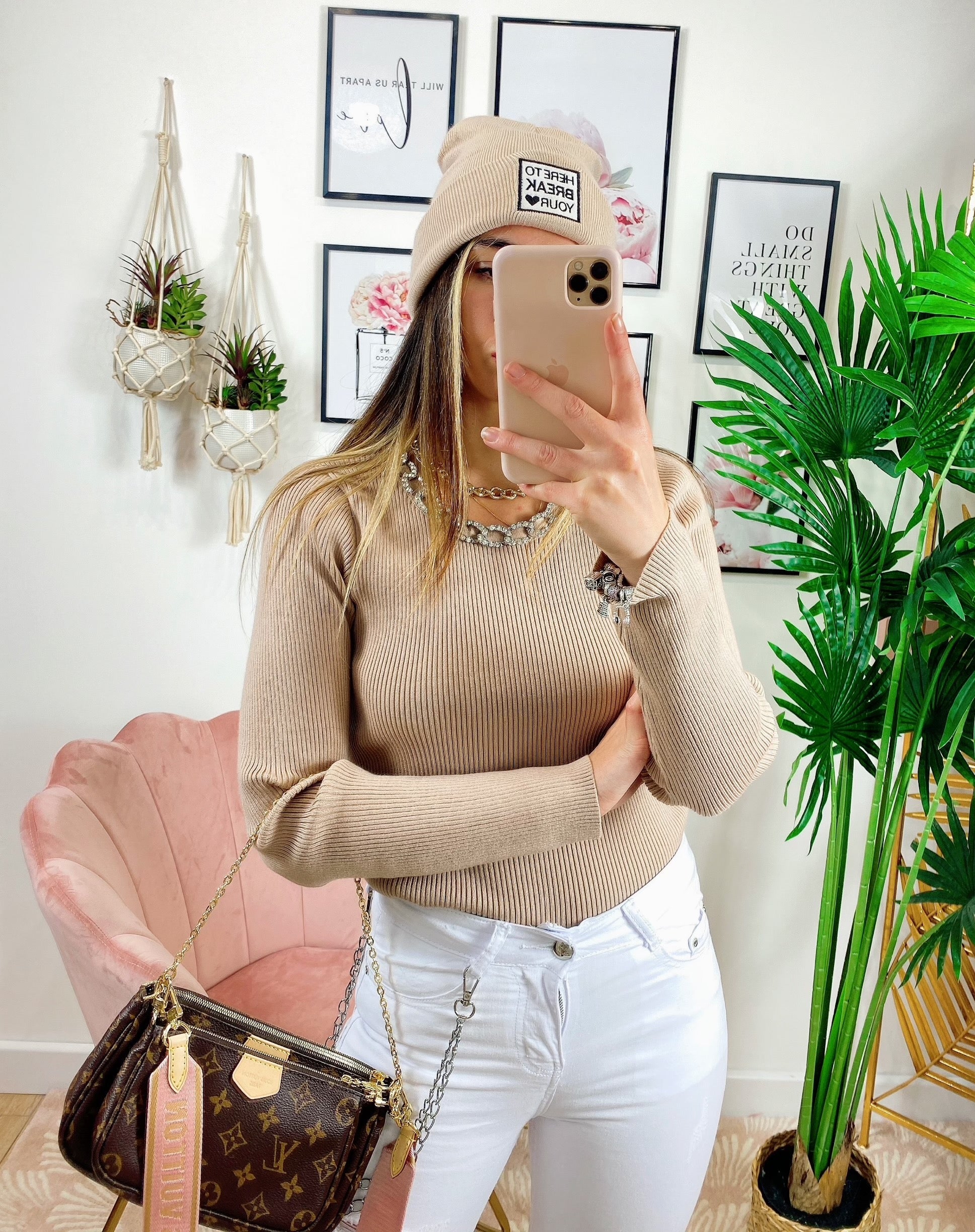 Maglia a costine con catena piccola argento e strass