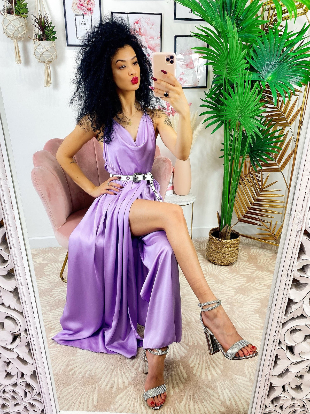 Abito midi raso con maxi spacco lilla