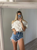 Camicia bianca con pizzo