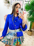 Camicia con bottoni blu