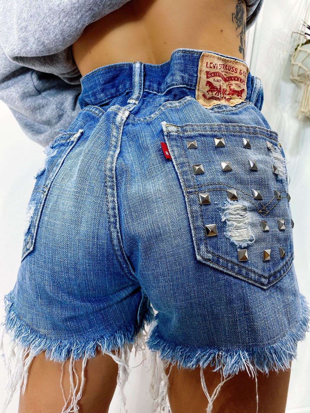 Short Levi’s Vintage con Borchie e dettagli Argento
