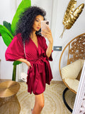 Abito a kimono in raso con cintura