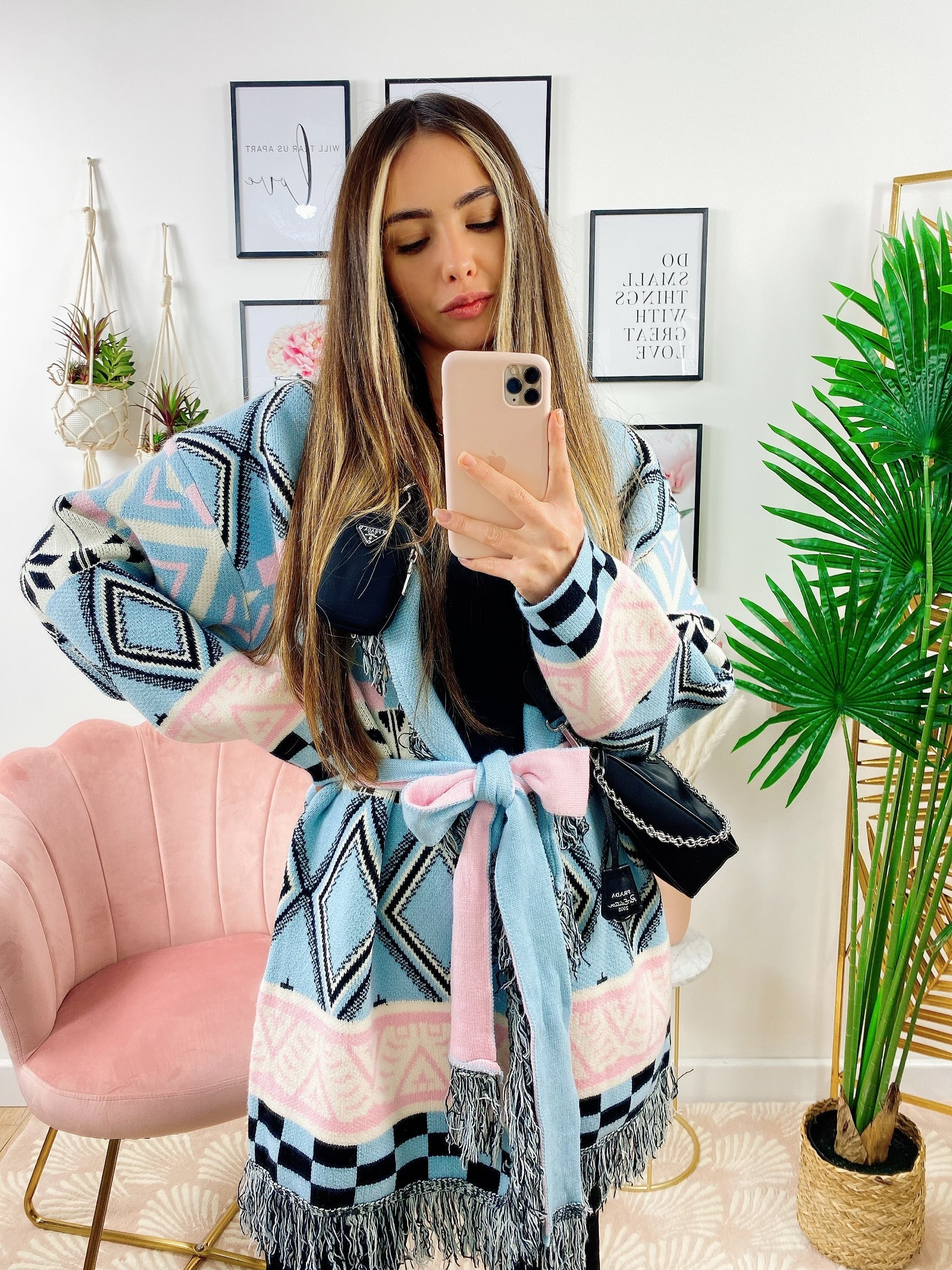 Cardigan frange e cinta celeste