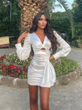 Abito in raso bianco con fusciacca