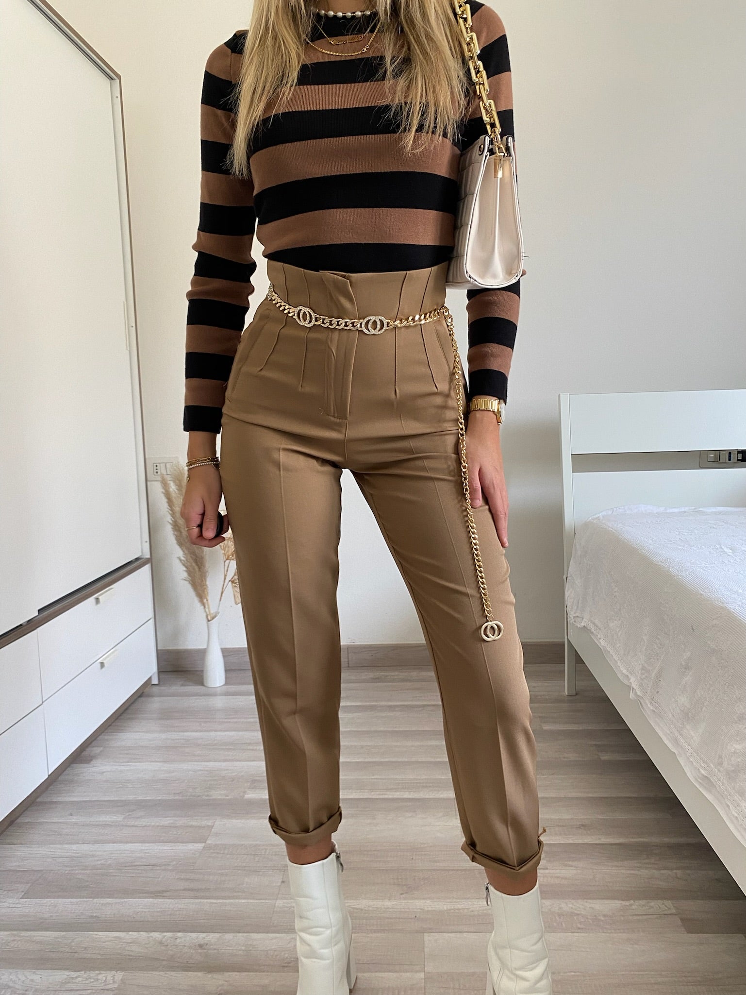 Pantalone vita alta Camel