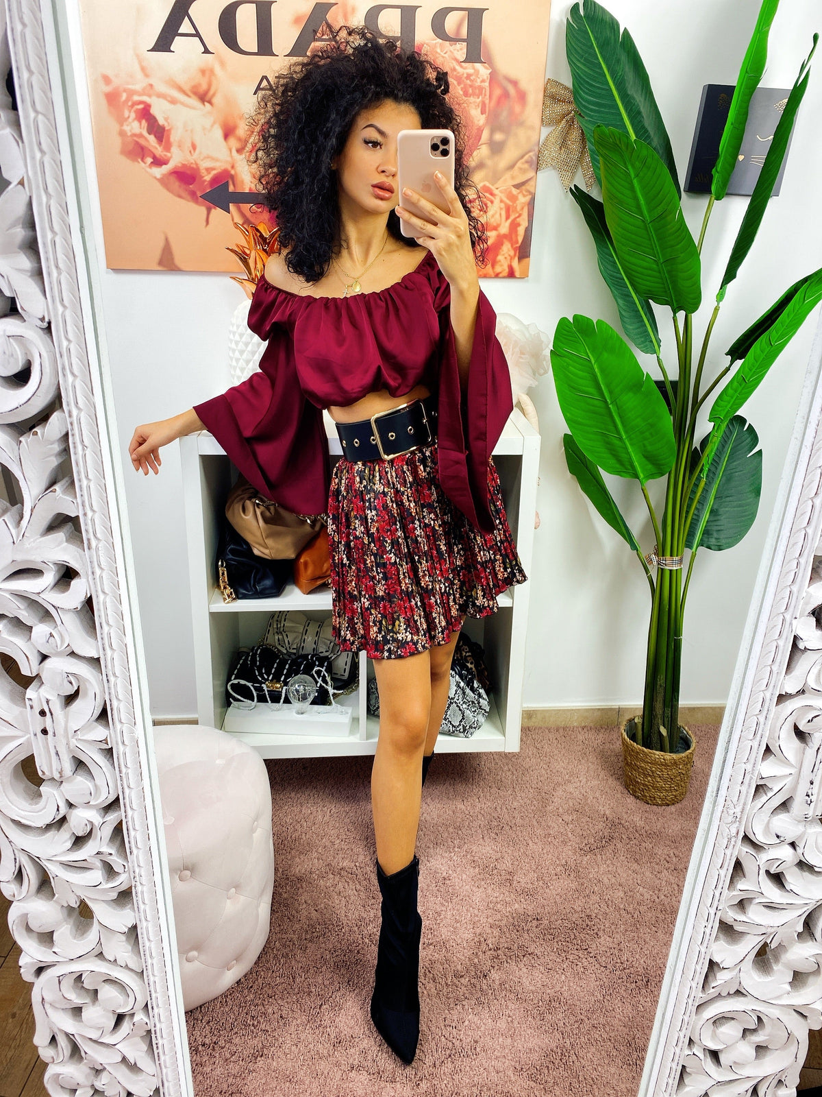 Top in raso manica lunga bordeaux