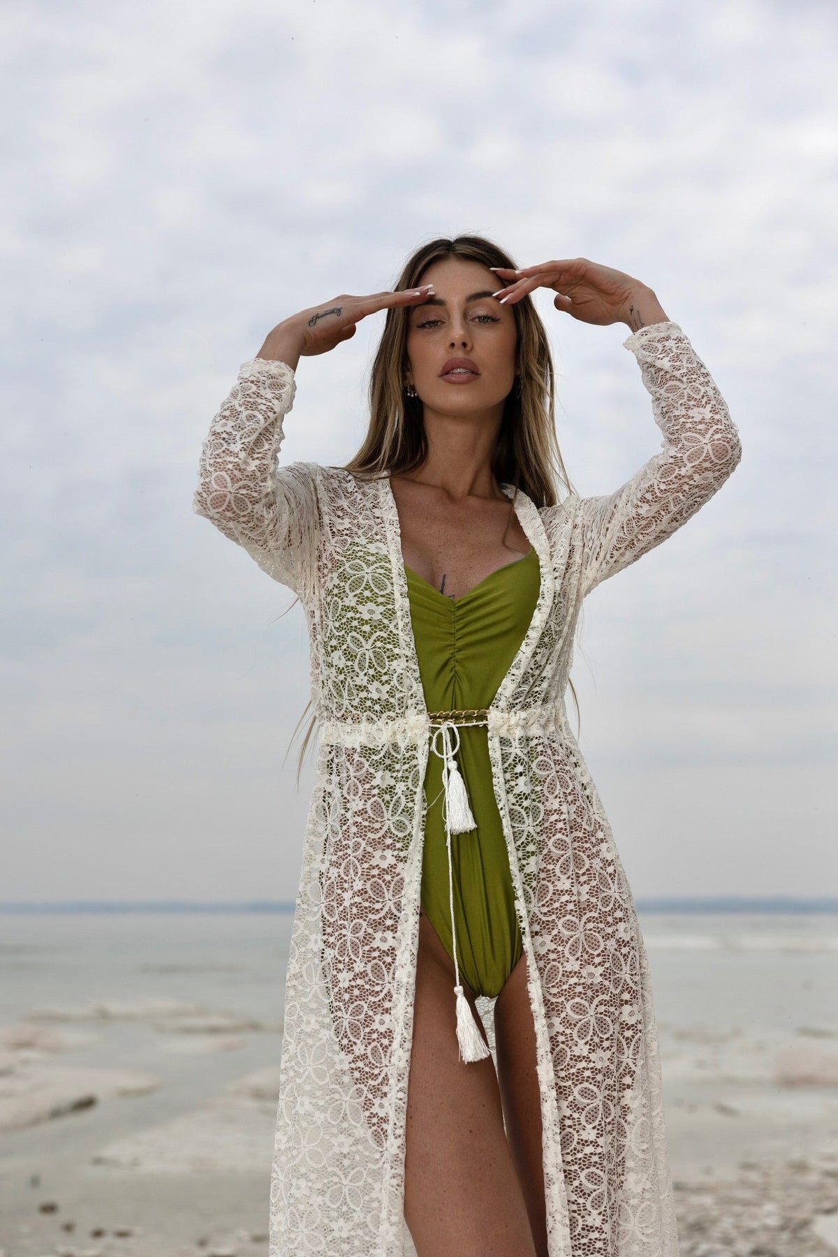 Kimono in pizzo bianco