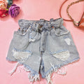 Levi’s Short Vintage con strappi senza tasca borchiati