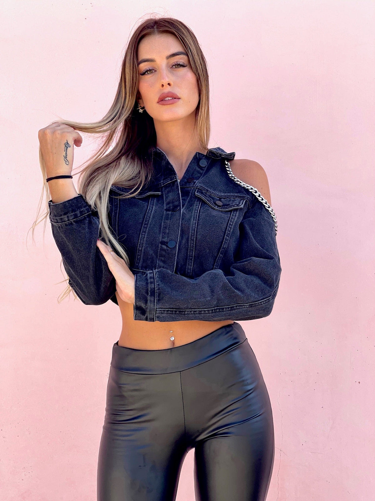 Giacca di jeans con catena argento