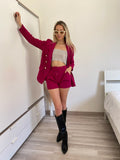 Completo giacca con bottoni e short vinaccia
