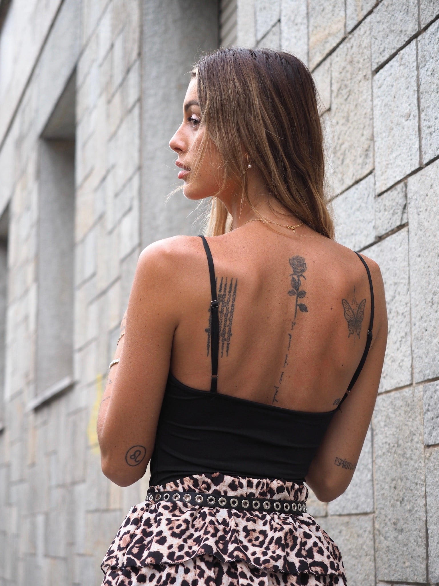 Body nero con scollo