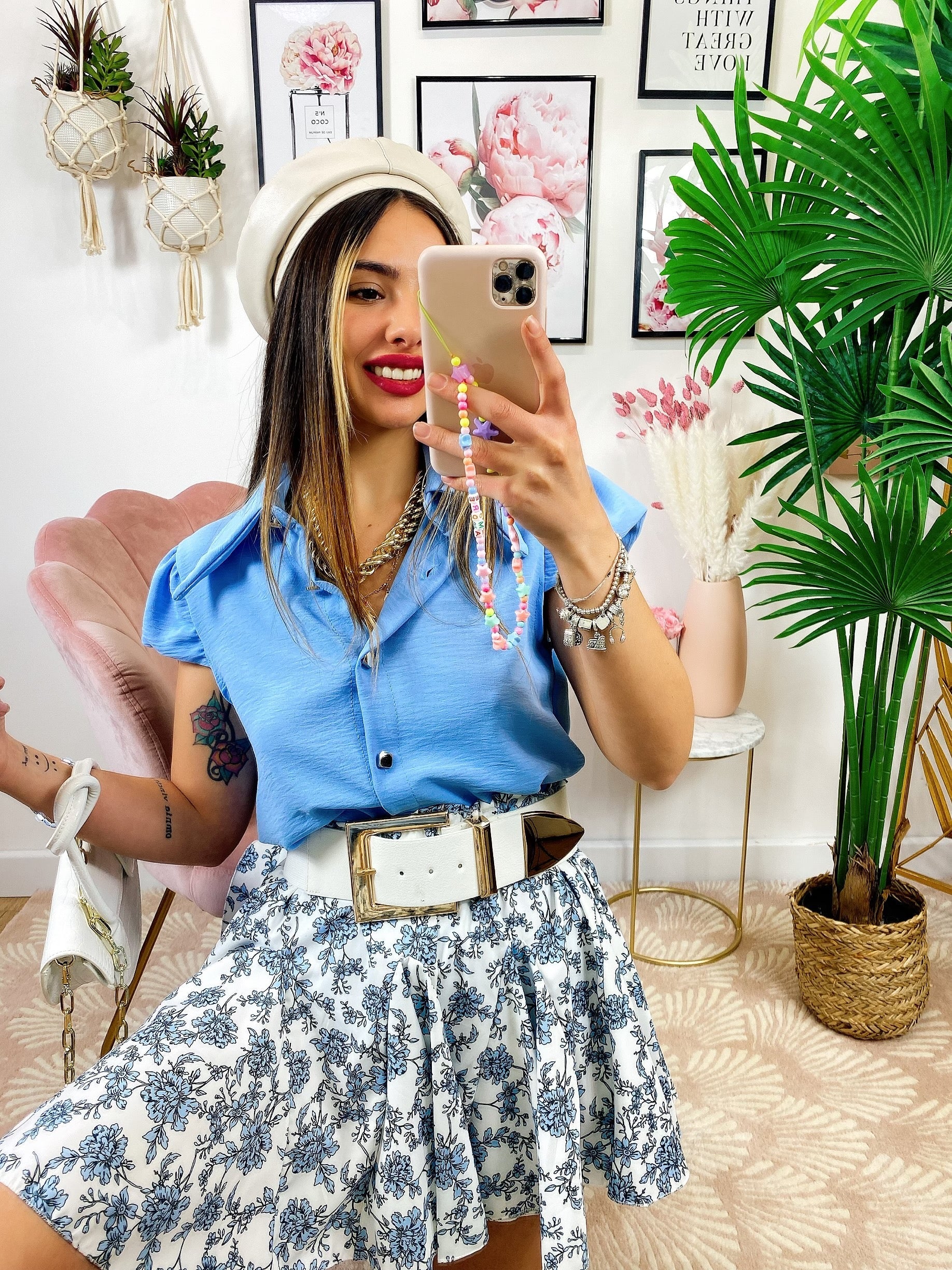 Camicia smanicata con borsetta carta da zucchero