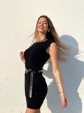 Abito in maglia nero con catena